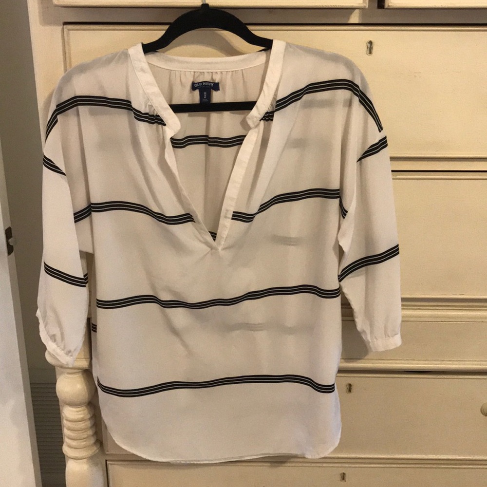 Women’s XS old navy blouse